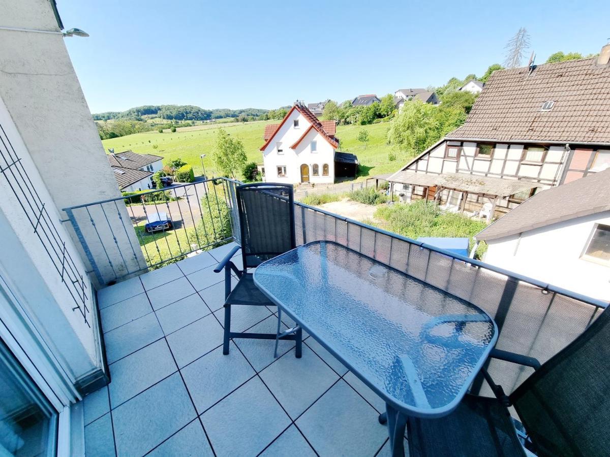 Ferienwohnung Lindlar-Linde Exterior photo